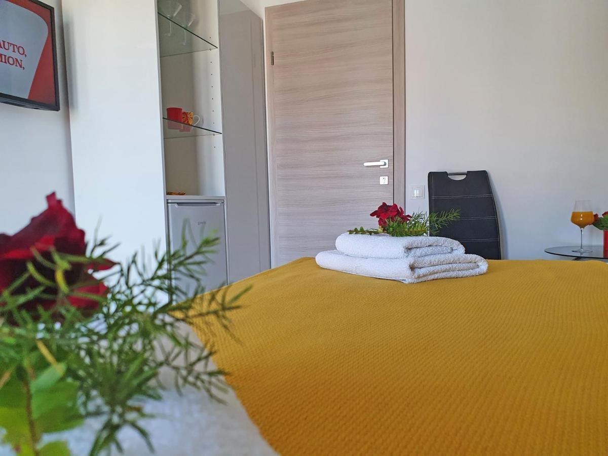 חוואר Holiday Home Gordana מראה חיצוני תמונה